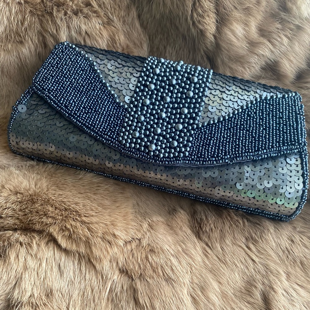 Blue Bijoux termed